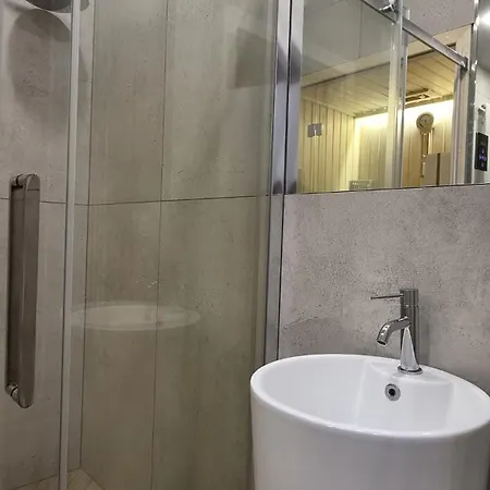 5 Zmysłów Z Tarasem I Ogrodem Apartamento *